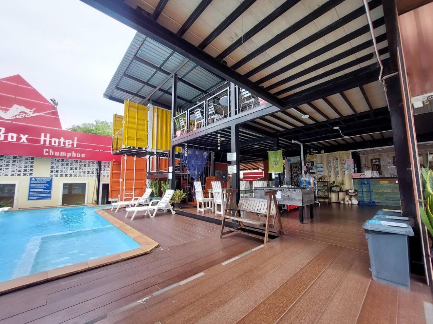 Retro Box Hotel Chumphon Exterior photo