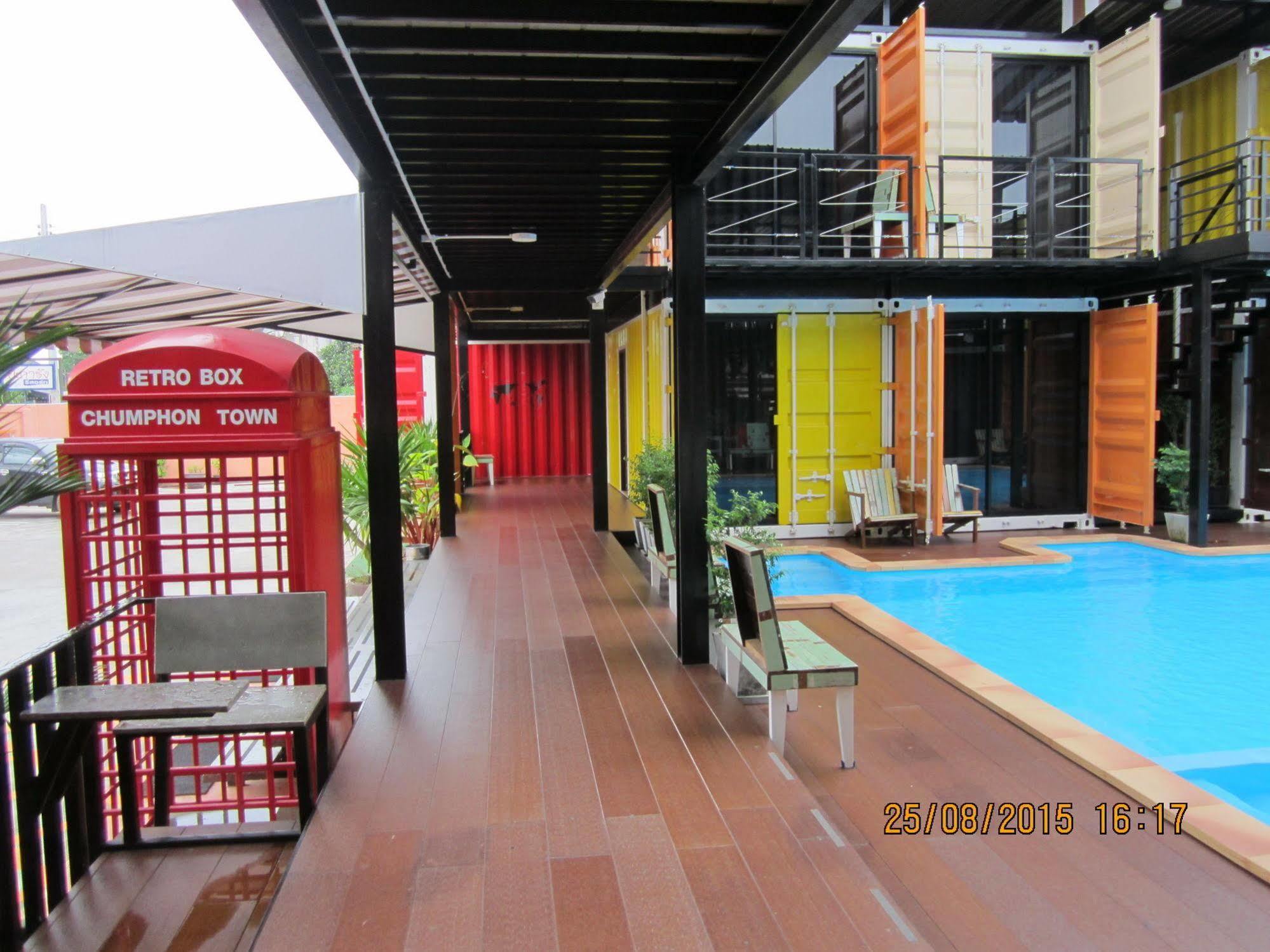 Retro Box Hotel Chumphon Exterior photo